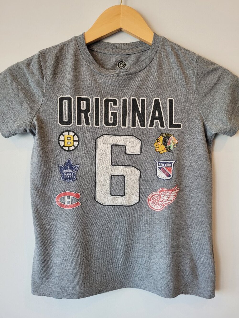 NHL Original Six Hockey Graphic Tee Boys S | Grey Licensed Shirt